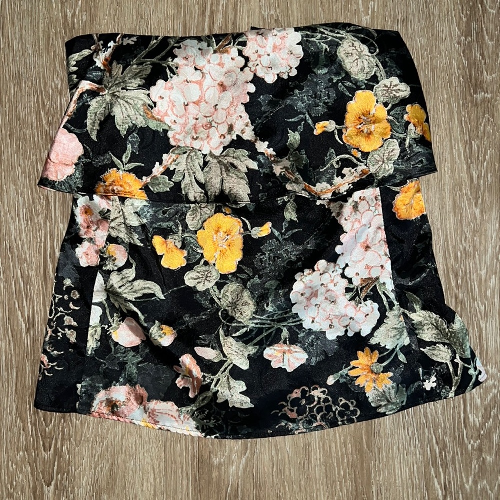 Strapless Wayf Top